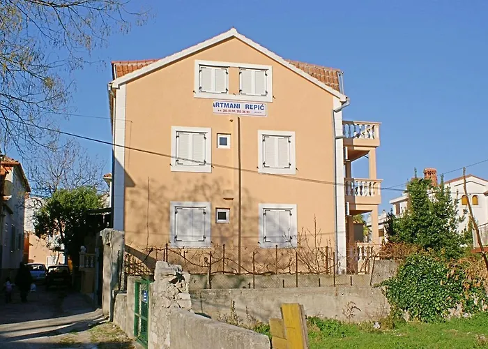 By The Sea Biograd Na Moru, Biograd - 4316 アパート *